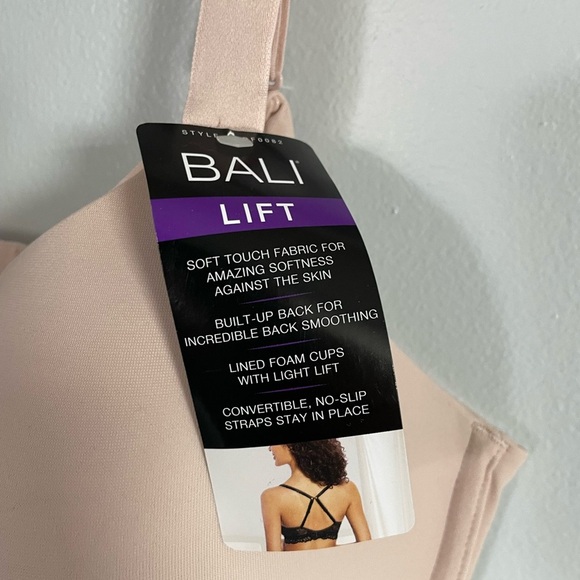 Bali Women's Light Pink Comfort lift Bra size 36D NWT - Picture 2 of 5